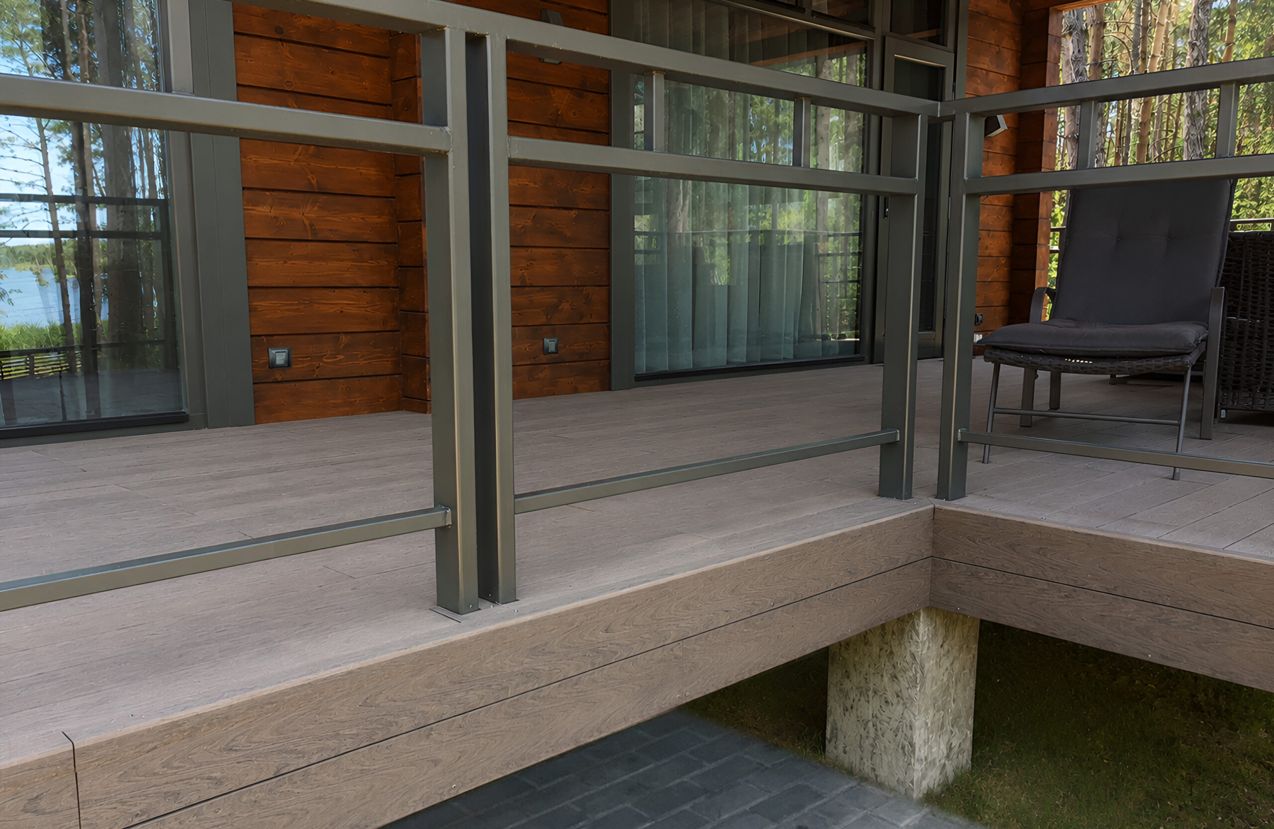 Outdoor terrace and steps finished with BRUGGAN Multicolor Wenge composite decking
