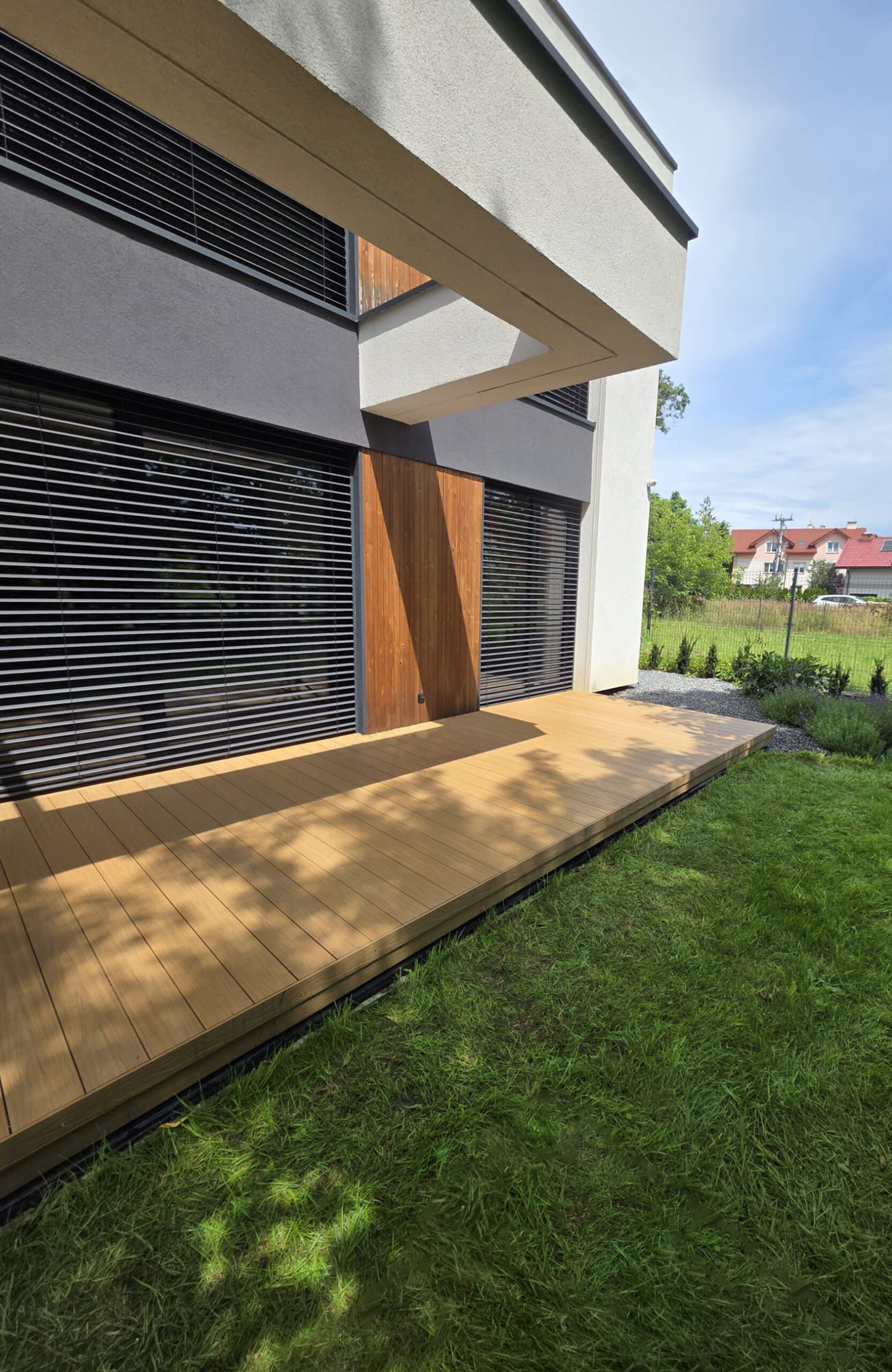 Legro-terrace-maple-Poland-terrace
