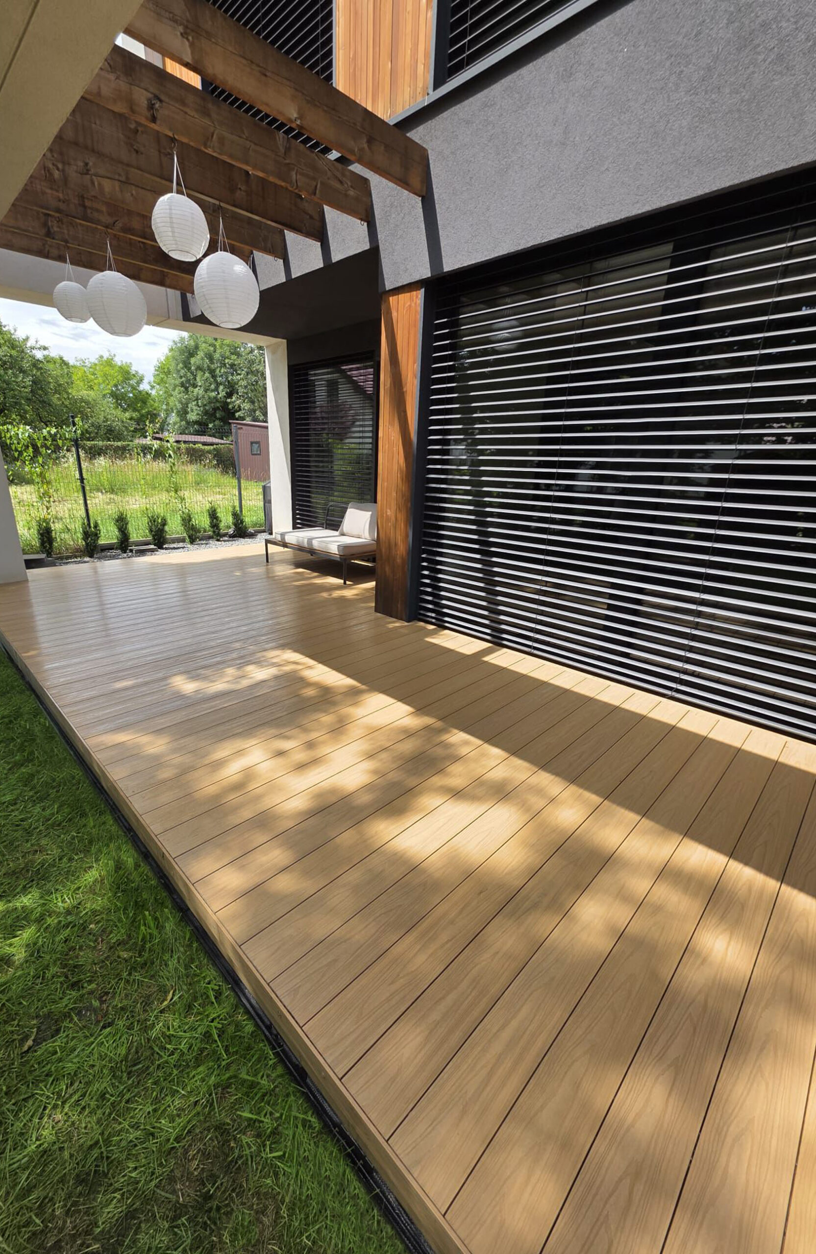 Legro-terrace-maple-Poland-terrace