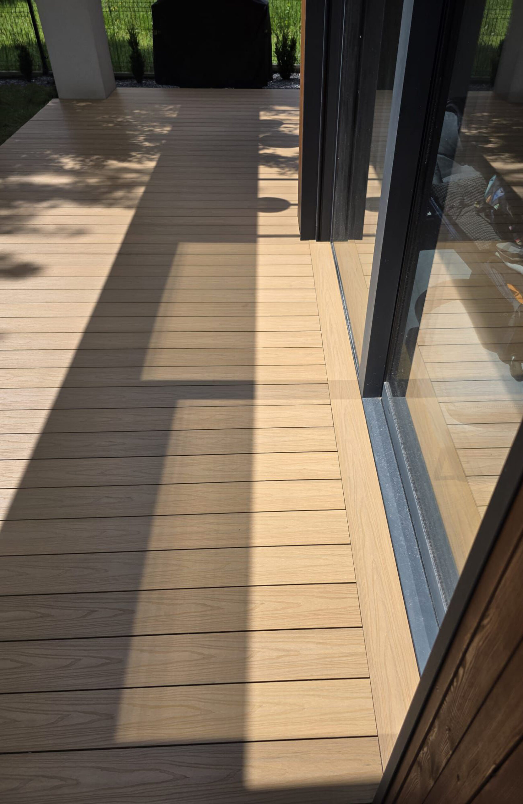 Legro-terrace-maple-Poland-terrace