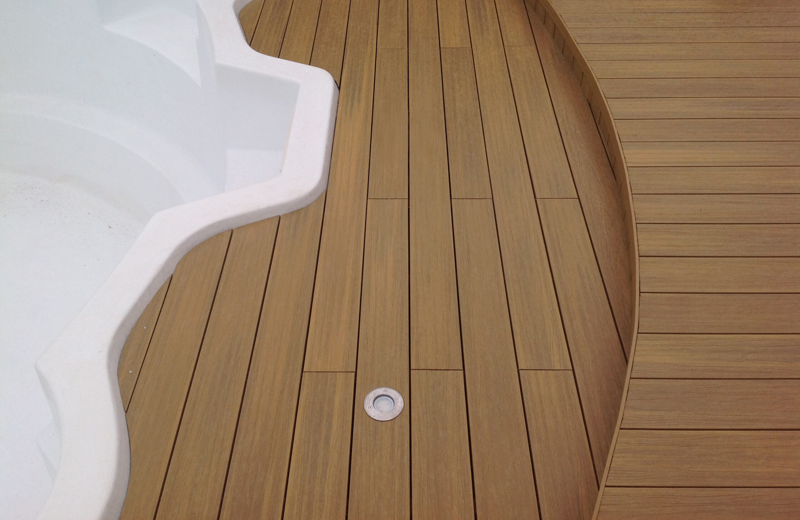 Legro-terrace-maple-pool